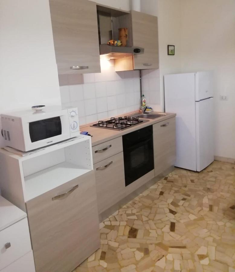 Appartamento Palmanova Vicino Alla Metropolitana 米兰 外观 照片