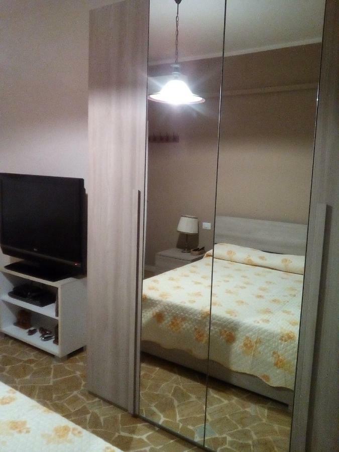 Appartamento Palmanova Vicino Alla Metropolitana 米兰 外观 照片